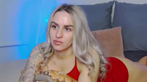 Snapshot of foxy_kimmi chatting on 25, 2, 2026 Foxy Kimmi online show from 25, 2, 2026