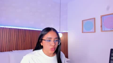 foxy_kylie online show from 11, 10, 2025