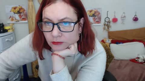 Snapshot of foxydesiree chatting on 7, 12, 2024 foxydesiree online show from 7, 12, 2024