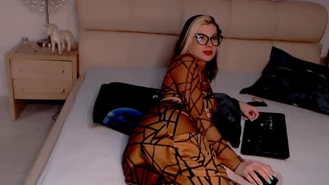 Fox online show from 10, 2, 2025