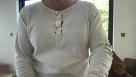 foxysausage online show from 25, 2, 2025