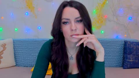 Snapshot of foxyx1 chatting on 29, 11, 2025 Foxy online show from 29, 11, 2025