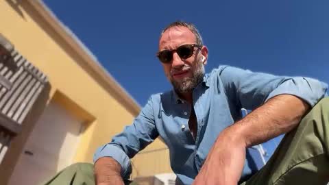 fra___ online show from 27, 10, 2025