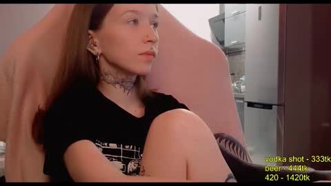 fran_bow online show from 9, 10, 2025