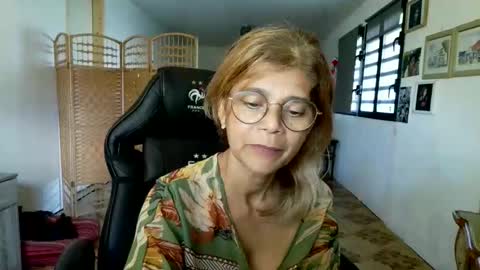 francelune online show from 18, 2, 2026