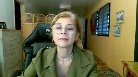francelune online show from 13, 5, 2026