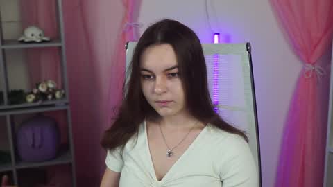 Francesca online show from 7, 4, 2026