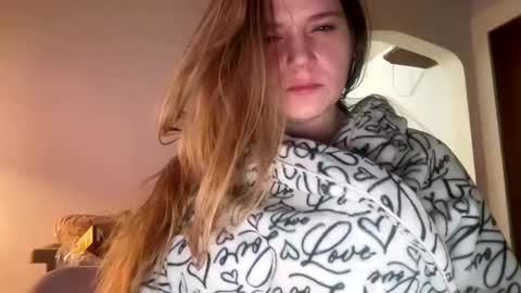 francescafey online show from 30, 1, 2025