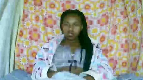 Snapshot of franciefrancie chatting on 13, 11, 2025 francilla online show from 13, 11, 2025