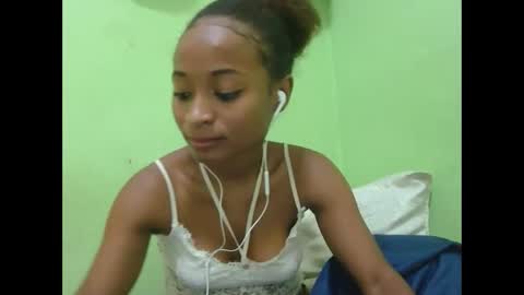 francine925426 online show from 24, 3, 2026