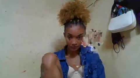 Snapshot of francinoli chatting on 20, 5, 2026 Francinoli online show from 20, 5, 2026