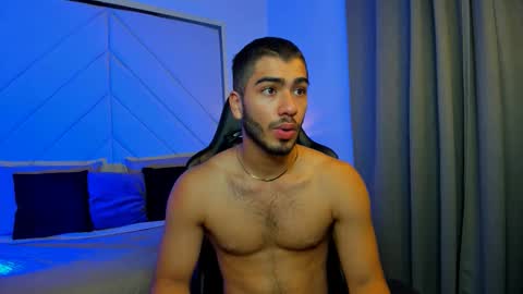 Snapshot of francobanderas1 chatting on 2, 12, 2025 FRANCO online show from 2, 12, 2025