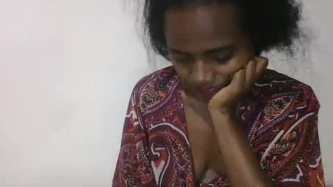 Snapshot of francoisee chatting on 7, 4, 2026 Hamie Sexy online show from 7, 4, 2026