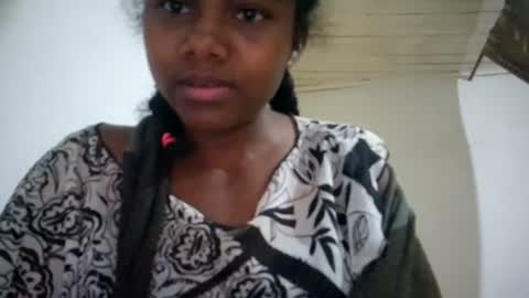 Snapshot of francoisee chatting on 23, 7, 2026 Hamie Sexy online show from 23, 7, 2026