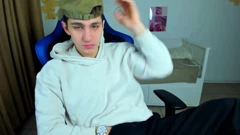 Frank online show from 8, 2, 2026