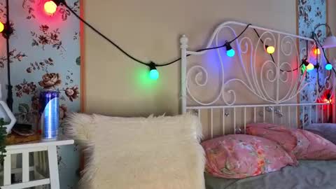 Franky online show from 4, 3, 2025