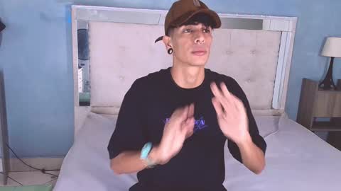 Snapshot of franvill_trato chatting on 18, 10, 2025 Franvill trato online show from 18, 10, 2025