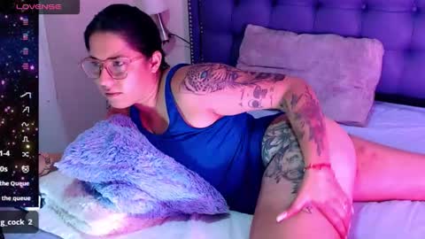 Snapshot of franysteell chatting on 30, 11, 2025 FRANY STEELL online show from 30, 11, 2025