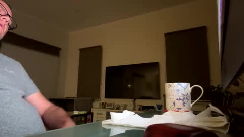 franzmontyhe online show from 12, 10, 2025