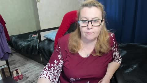 FrauMartha online show from 11, 4, 2026