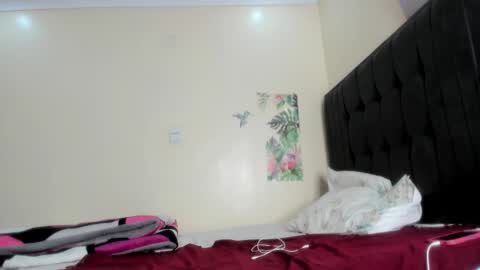 Sandra online show from 6, 3, 2025