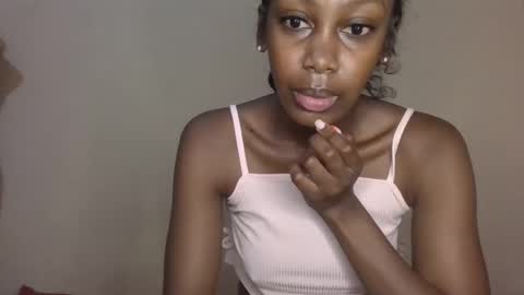 freaky_beauty online show from 1, 4, 2026