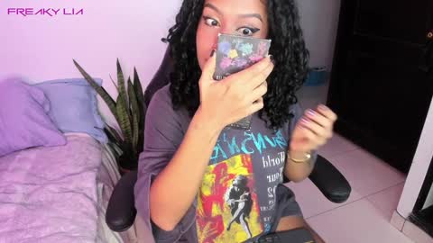 Lia Gomez online show from 20, 1, 2025