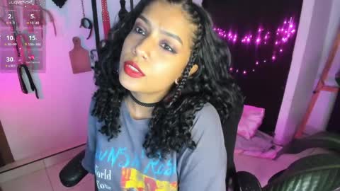Snapshot of freaky_lia chatting on 18, 5, 2026 Lia Gomez online show from 18, 5, 2026
