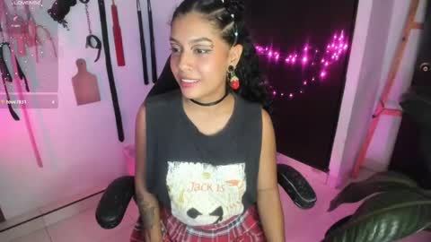 Snapshot of freaky_lia chatting on 29, 5, 2026 Lia Gomez online show from 29, 5, 2026