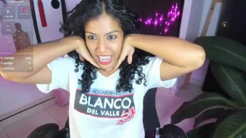 Snapshot of freaky_lia chatting on 8, 6, 2026 Lia Gomez online show from 8, 6, 2026