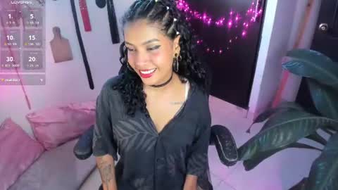 Snapshot of freaky_lia chatting on 20, 6, 2026 Lia Gomez online show from 20, 6, 2026