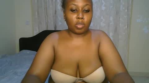 Snapshot of freaky_nikky chatting on 11, 1, 2026 freaky_nikky online show from 11, 1, 2026