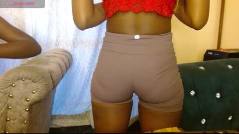 Snapshot of freaky_shamzzy chatting on 16, 10, 2025 shamika online show from 16, 10, 2025