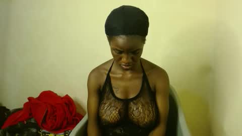 Snapshot of freaky_shamzzy chatting on 20, 11, 2025 shamika online show from 20, 11, 2025