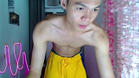 Snapshot of freakymarkxxx chatting on 2, 5, 2026 Mark online show from 2, 5, 2026