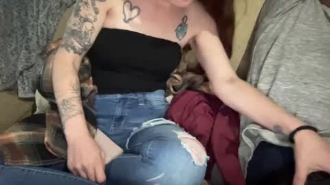 Snapshot of freakyredgivinghead chatting on 16, 11, 2025 freakyredgivinghead online show from 16, 11, 2025