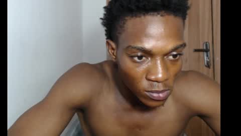 freakyslut30 online show from 8, 1, 2025