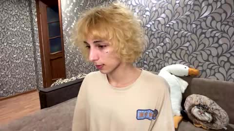 fred bucks online show from 19, 4, 2026