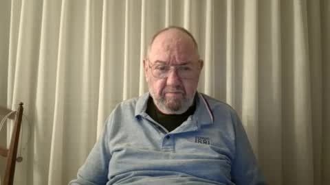 Snapshot of fredaldavid chatting on 19, 12, 2024 David Fredal online show from 19, 12, 2024