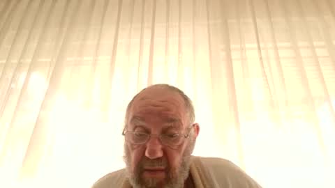 Snapshot of fredaldavid chatting on 30, 10, 2025 David Fredal online show from 30, 10, 2025