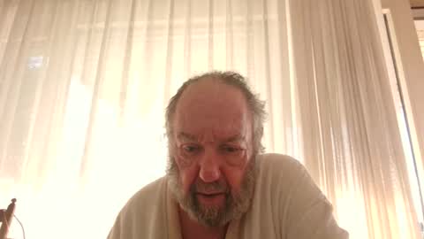 Snapshot of fredaldavid chatting on 27, 11, 2025 David Fredal online show from 27, 11, 2025