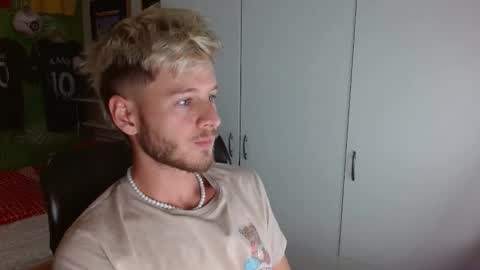 Snapshot of freddy_star chatting on 9, 9, 2025 Frederick Perin online show from 9, 9, 2025