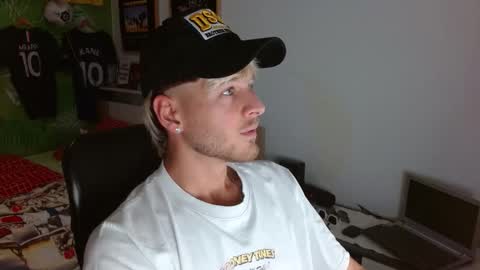 Snapshot of freddy_star chatting on 3, 12, 2025 Frederick Perin online show from 3, 12, 2025