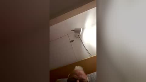 freddybear196258 online show from 30, 6, 2026