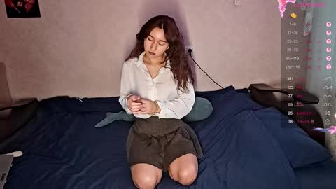 Mia online show from 1, 12, 2025