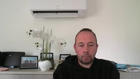 fredodu41 online show from 12, 4, 2026