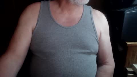 Snapshot of free_amos chatting on 21, 11, 2025 free_amos online show from 21, 11, 2025