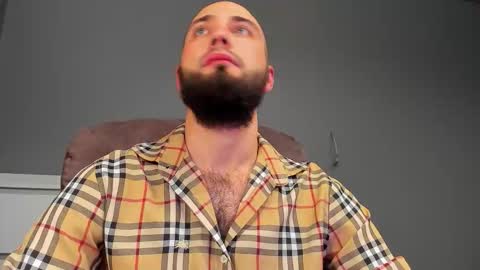 Snapshot of free_man___ chatting on 12, 11, 2025 Andrew online show from 12, 11, 2025