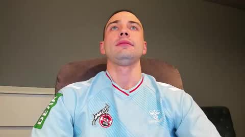 Snapshot of free_man___ chatting on 30, 11, 2025 Andrew online show from 30, 11, 2025