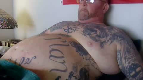 Snapshot of freebird739 chatting on 5, 2, 2026 Freebird739 online show from 5, 2, 2026